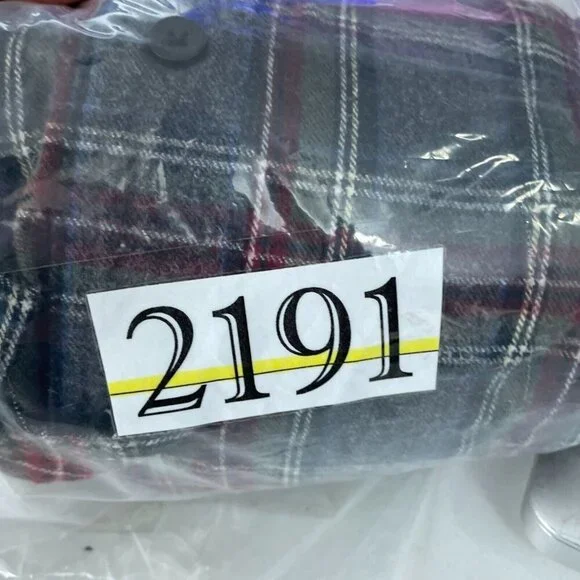 L.L. Bean Mens Traditional Button-Down Shirt M-REG 100% Cotton Gray/Red 2191 - Picture 8 of 8